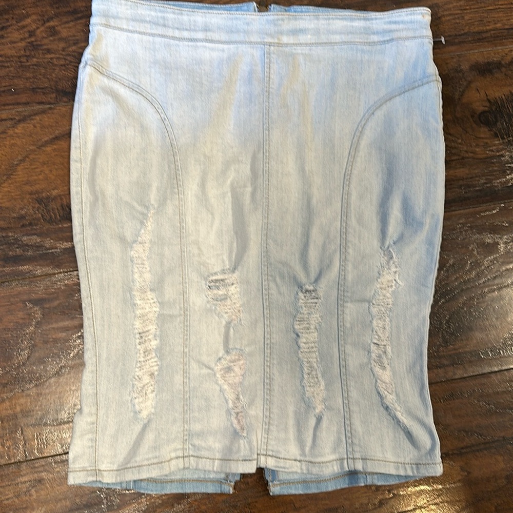 GUESS Faded Denim Skirt with Zip